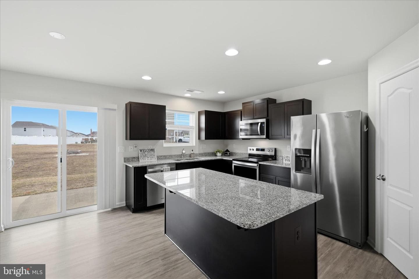 152 Eurasian Drive photo 11