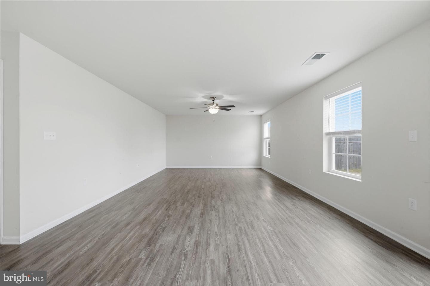 152 Eurasian Drive photo 15