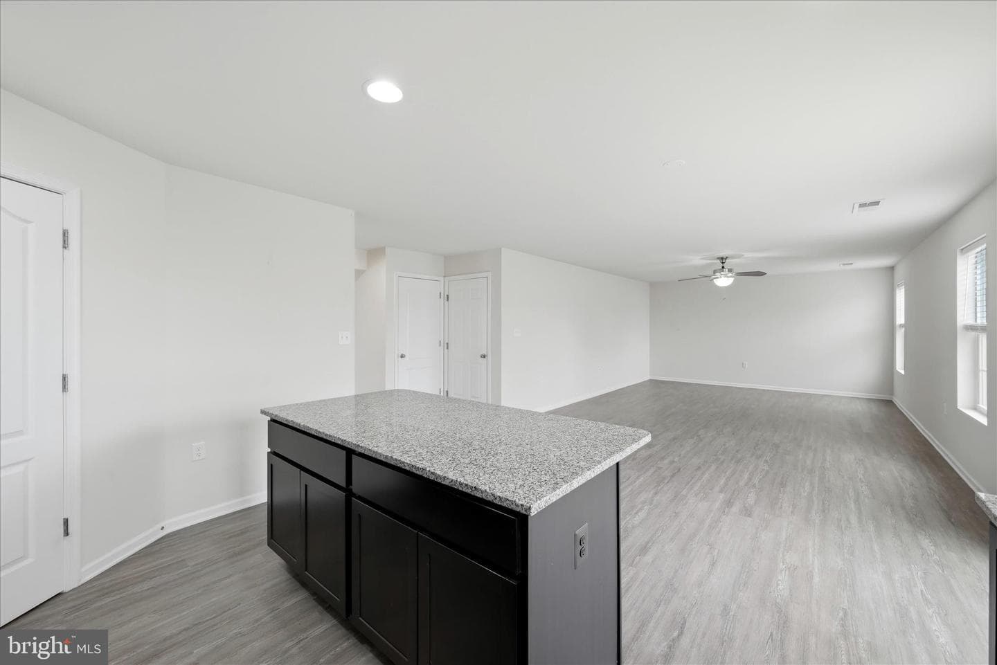 152 Eurasian Drive photo 22