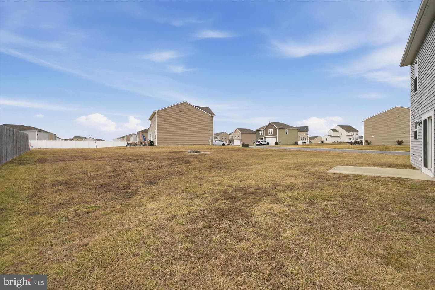 152 Eurasian Drive photo 45