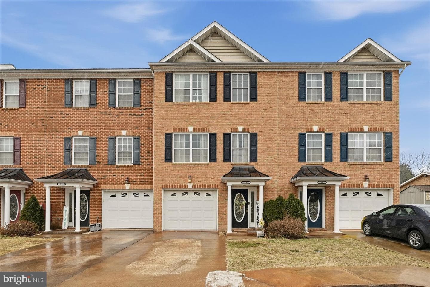 75 Babylonica Court
