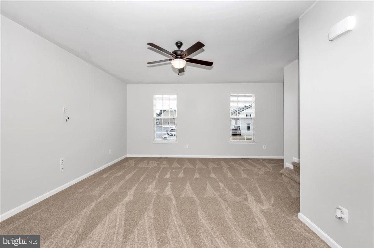 105 Montreal Way photo 11