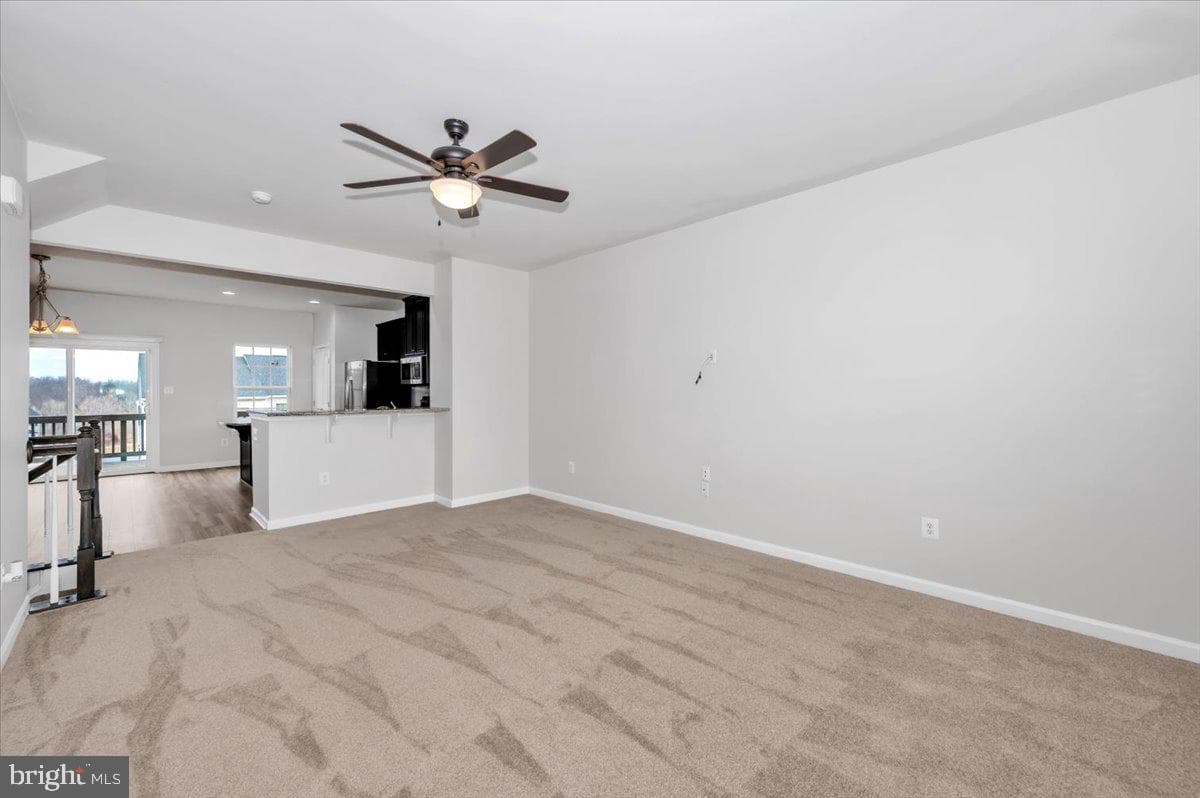 105 Montreal Way photo 16