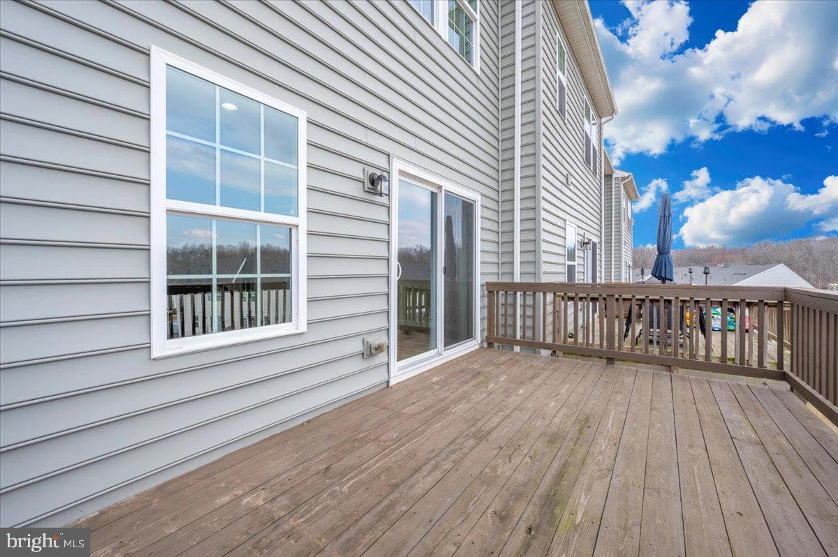 105 Montreal Way photo 30