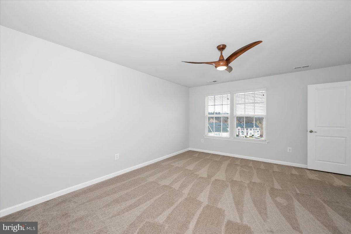 105 Montreal Way photo 35