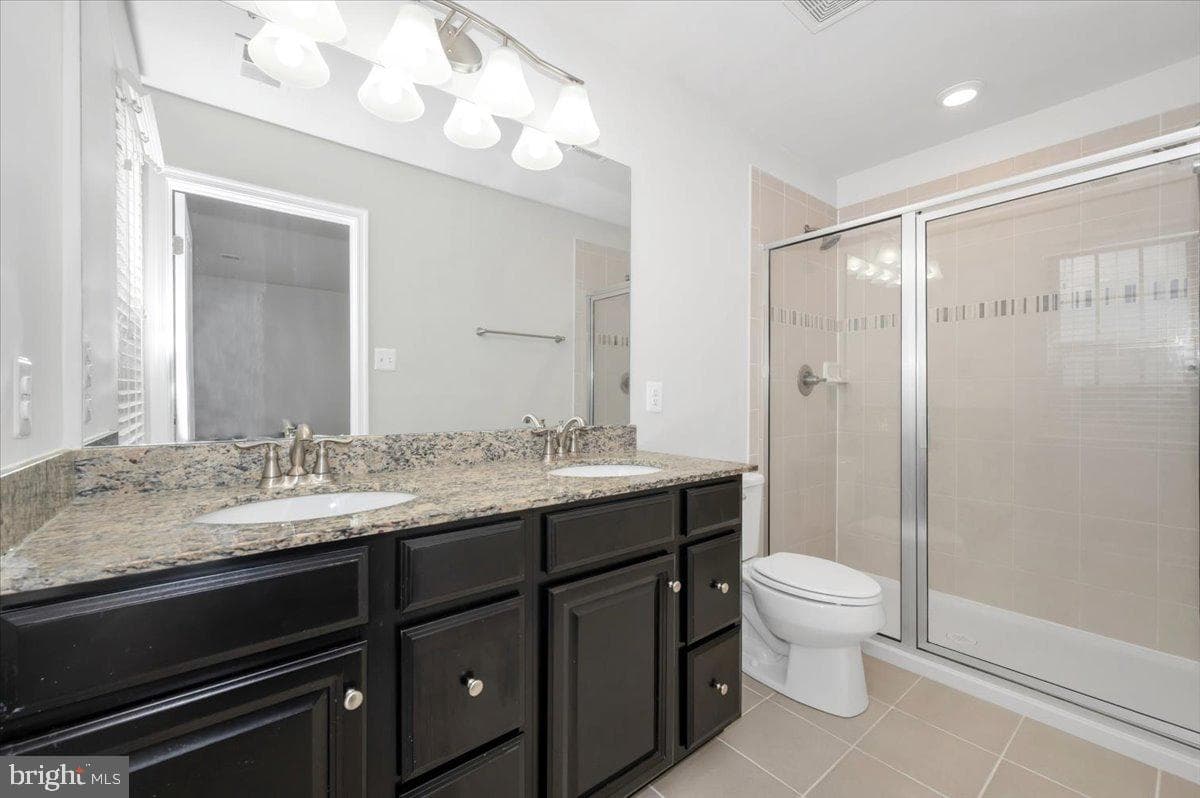 105 Montreal Way photo 38