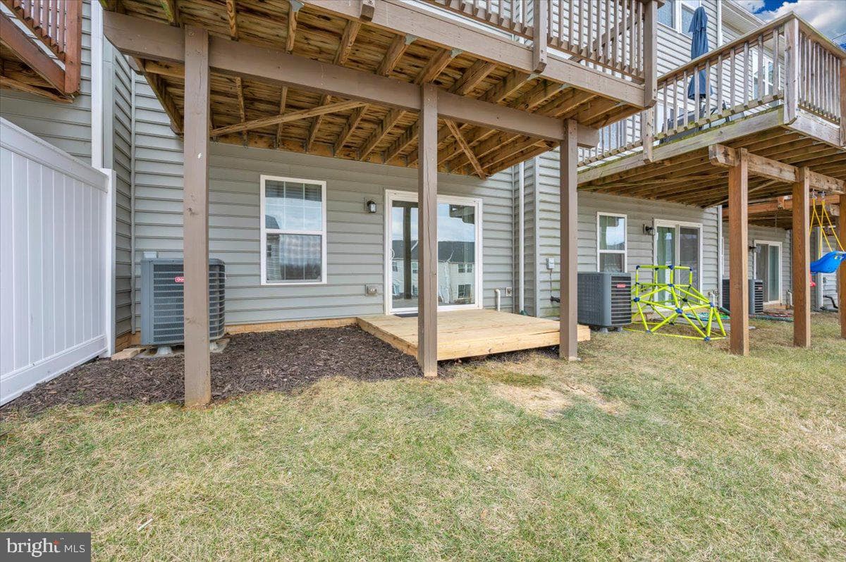 105 Montreal Way photo 47