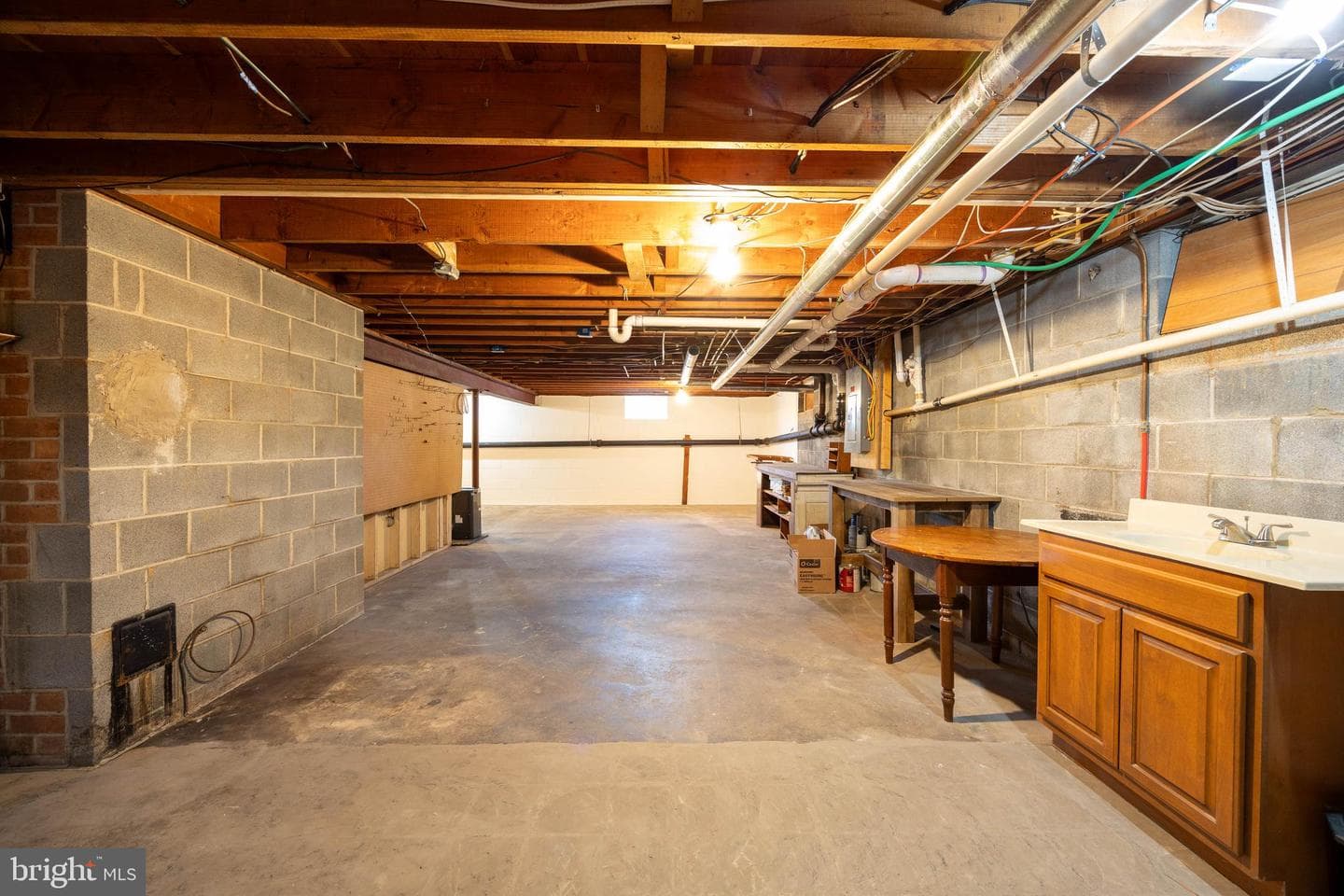 203 N Rosemont Avenue photo 75