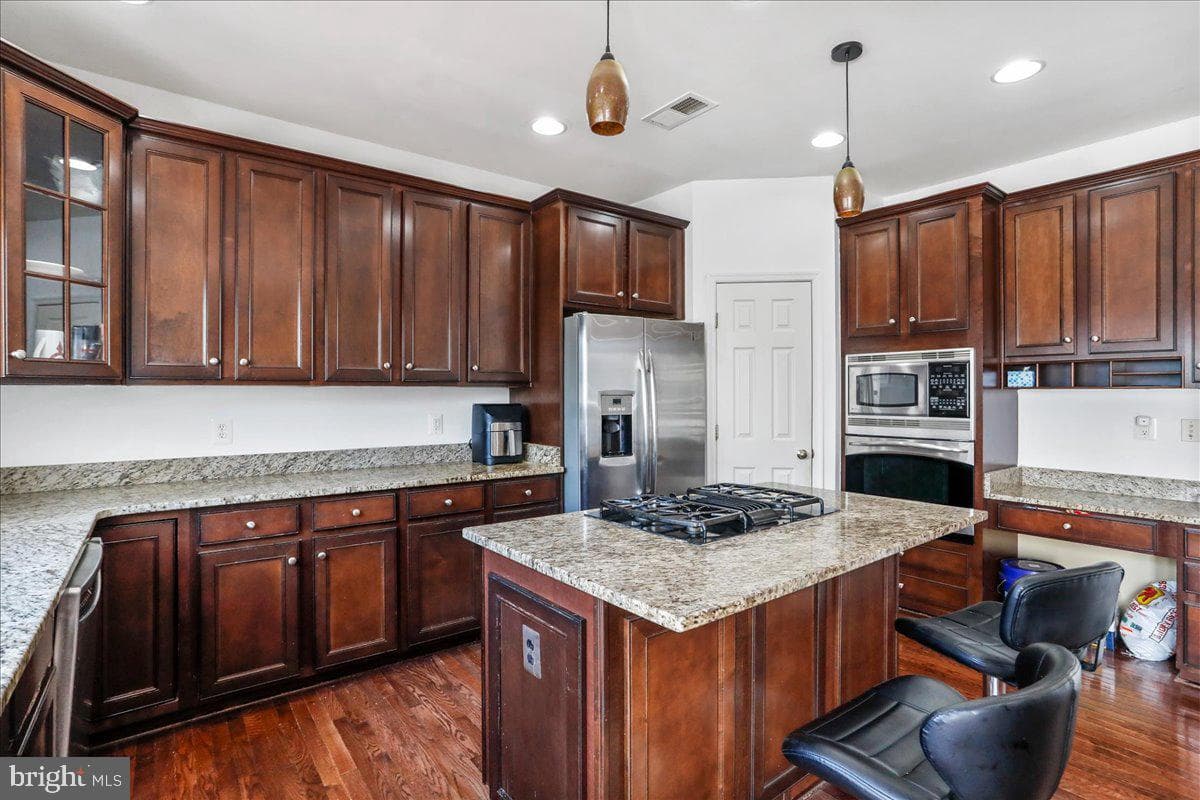 301 Fontana Circle photo 22