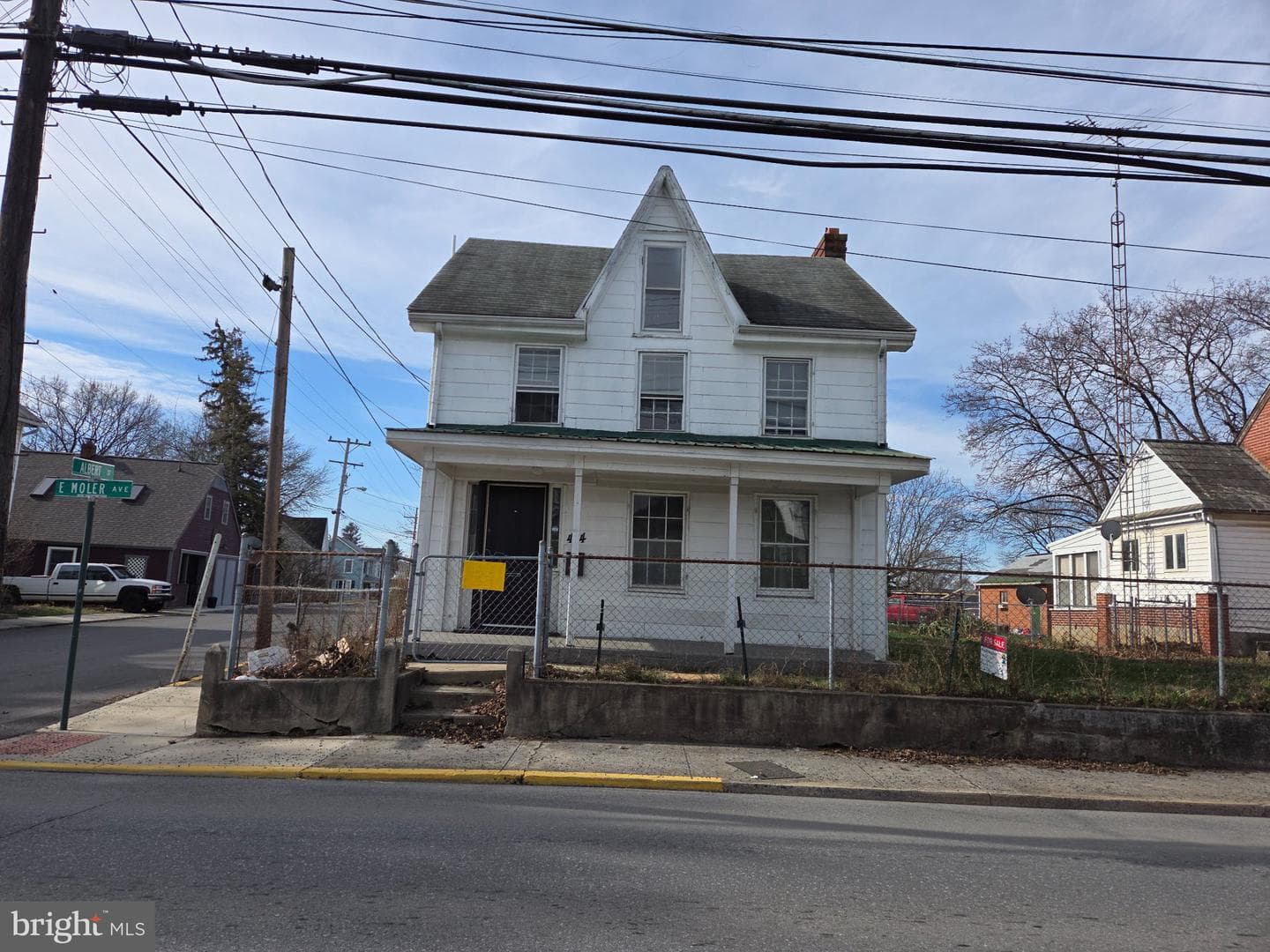 424 E Moler Avenue, Martinsburg