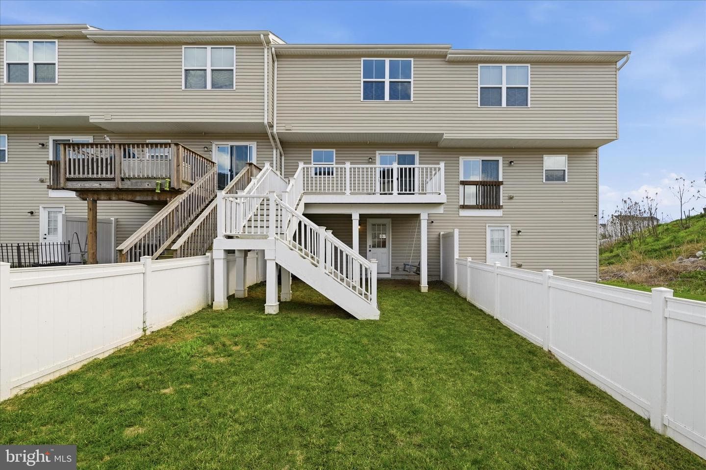 56 Norcross Court photo 2