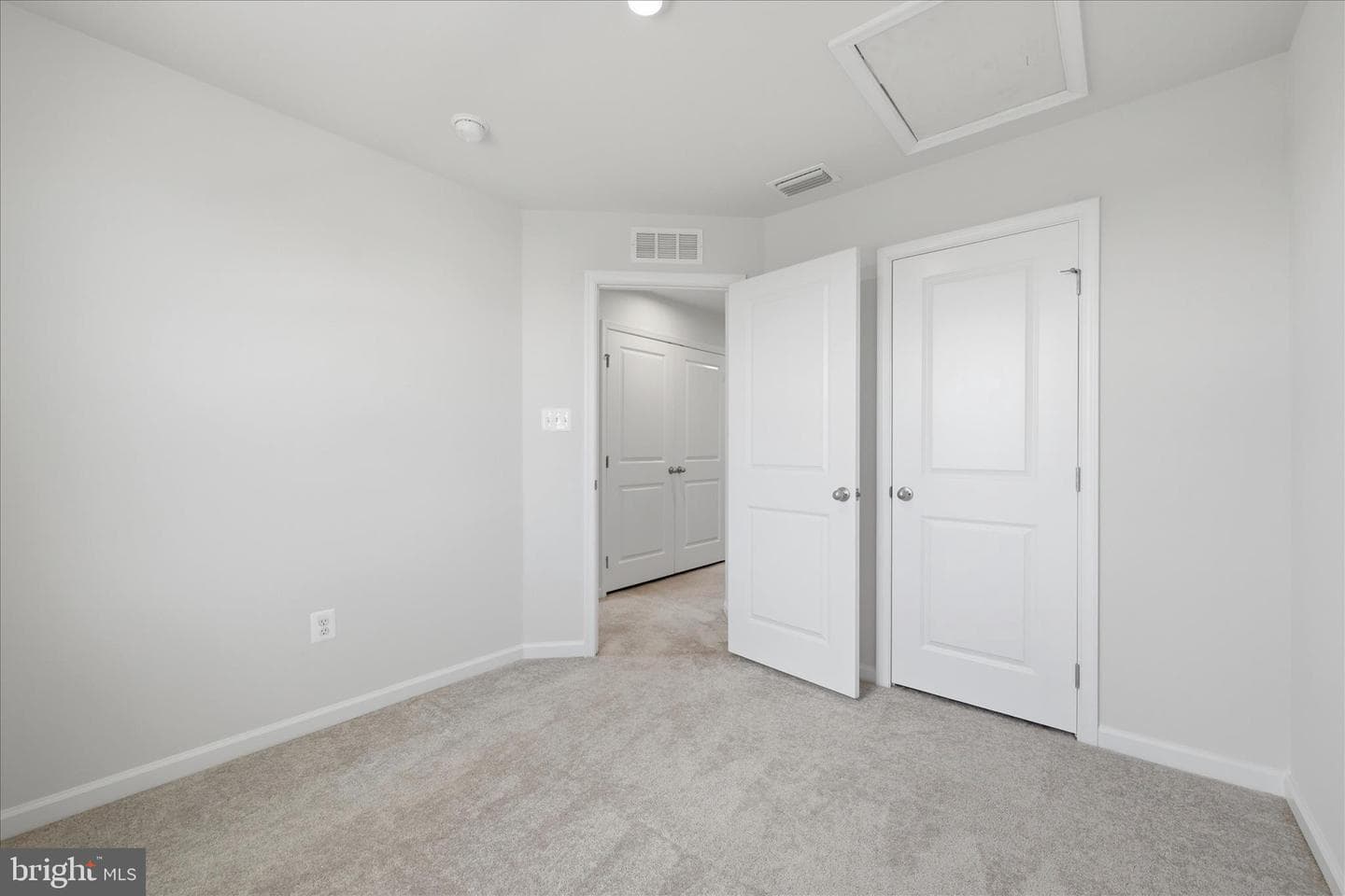 56 Norcross Court photo 24