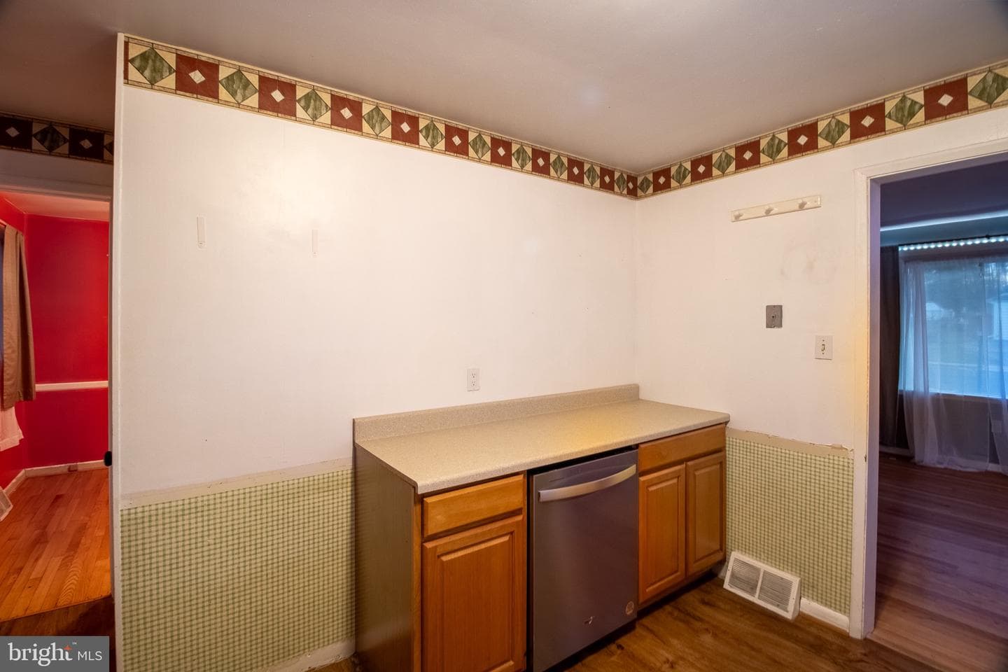 1114 Circle Drive photo 11