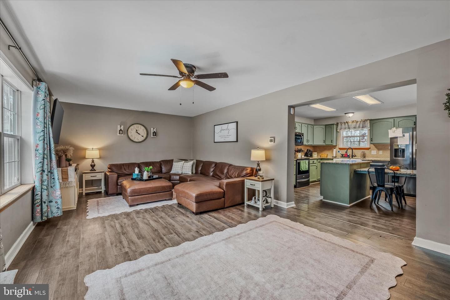 242 Driftwood Drive photo 8