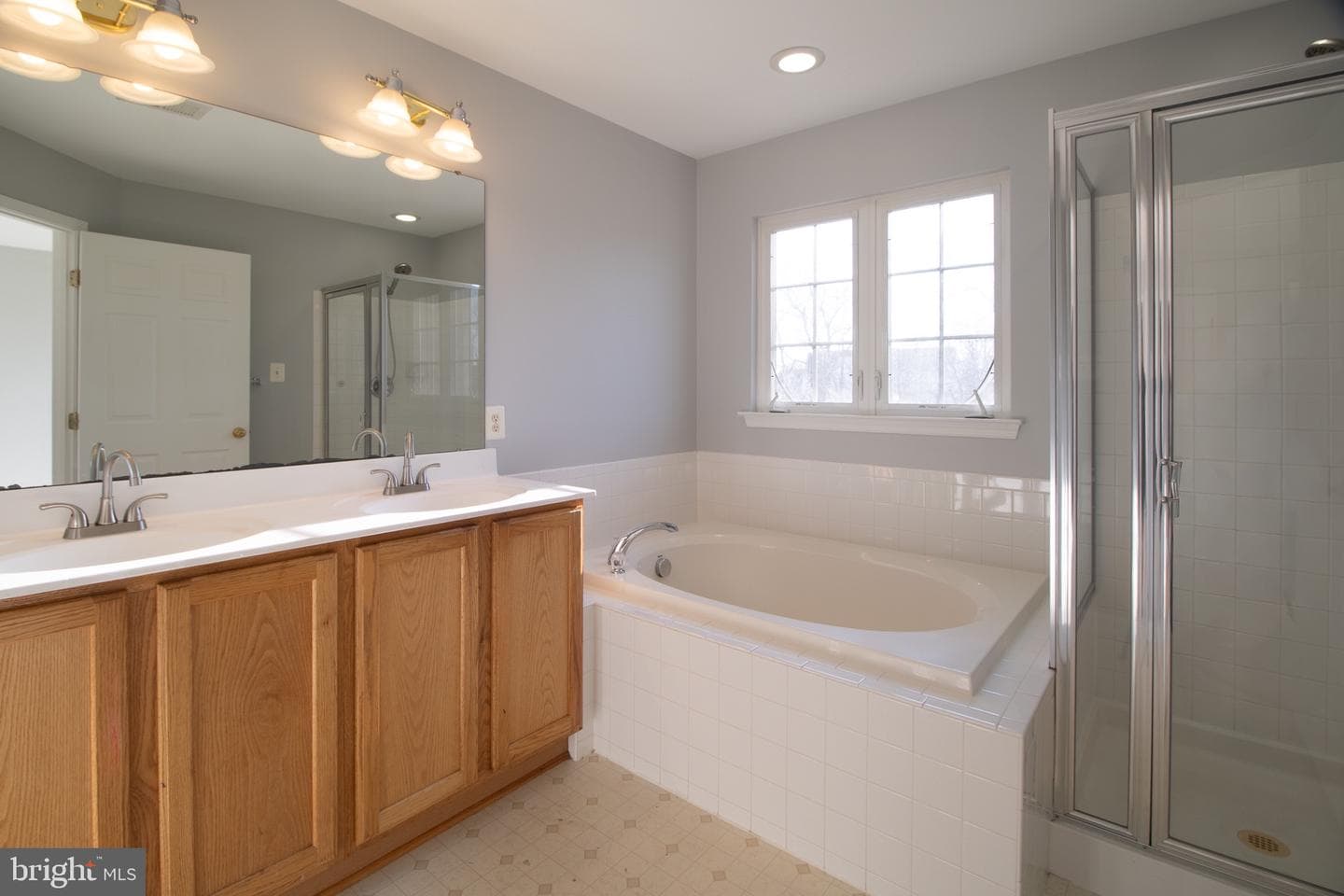 98 Lullwater Way photo 26