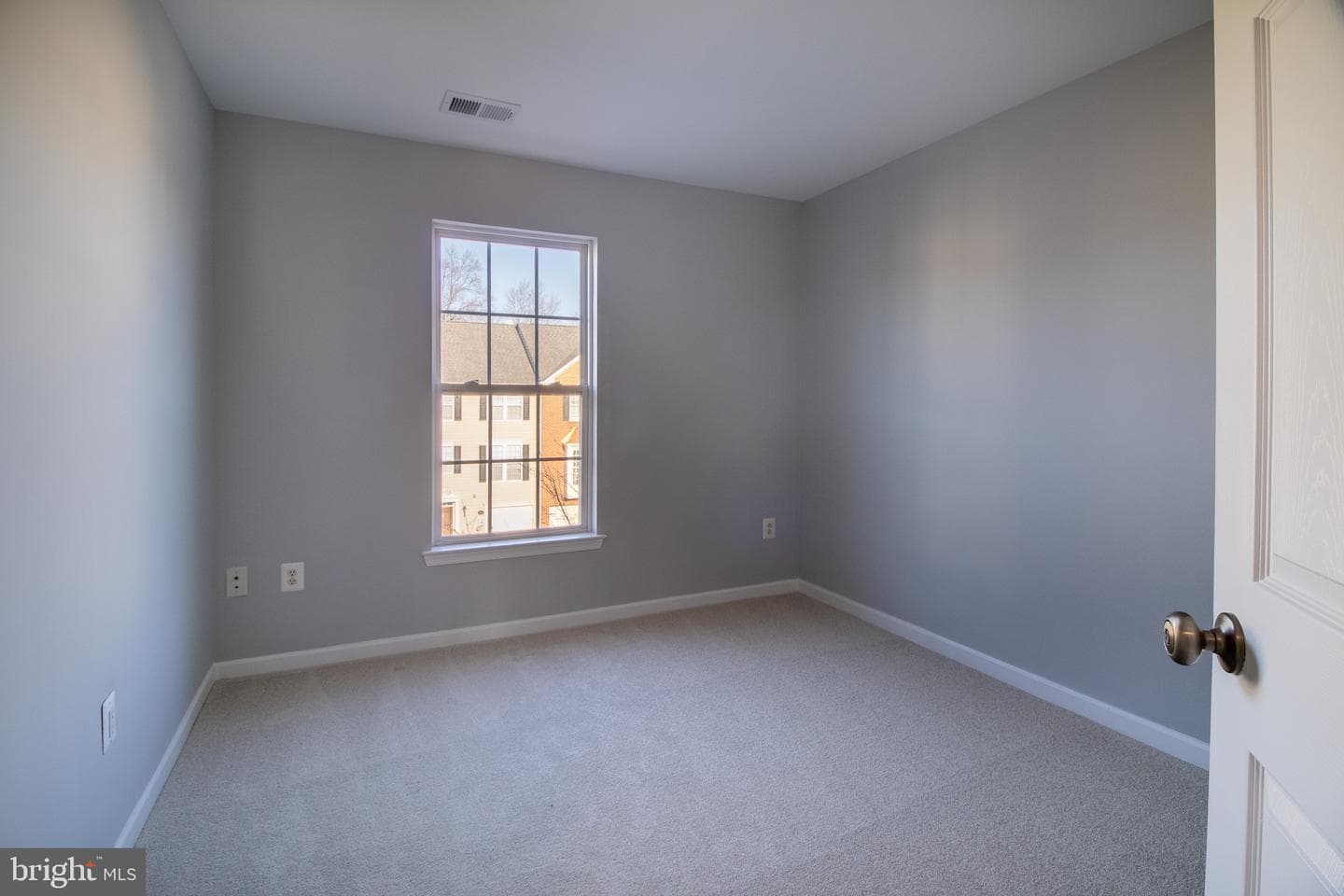 98 Lullwater Way photo 28