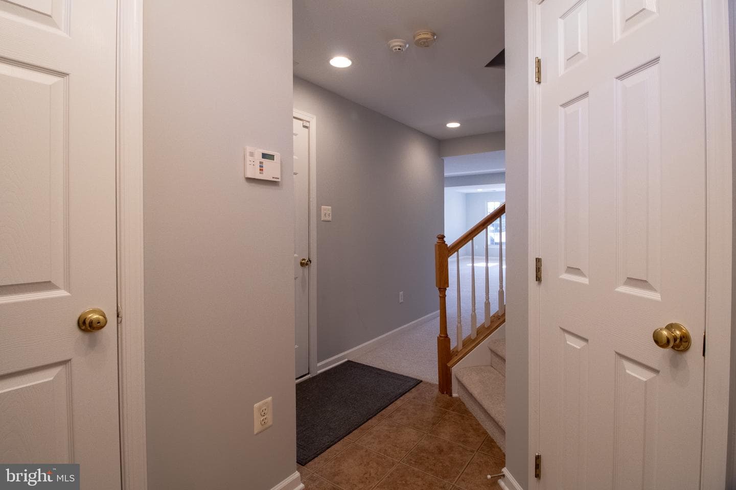 98 Lullwater Way photo 4
