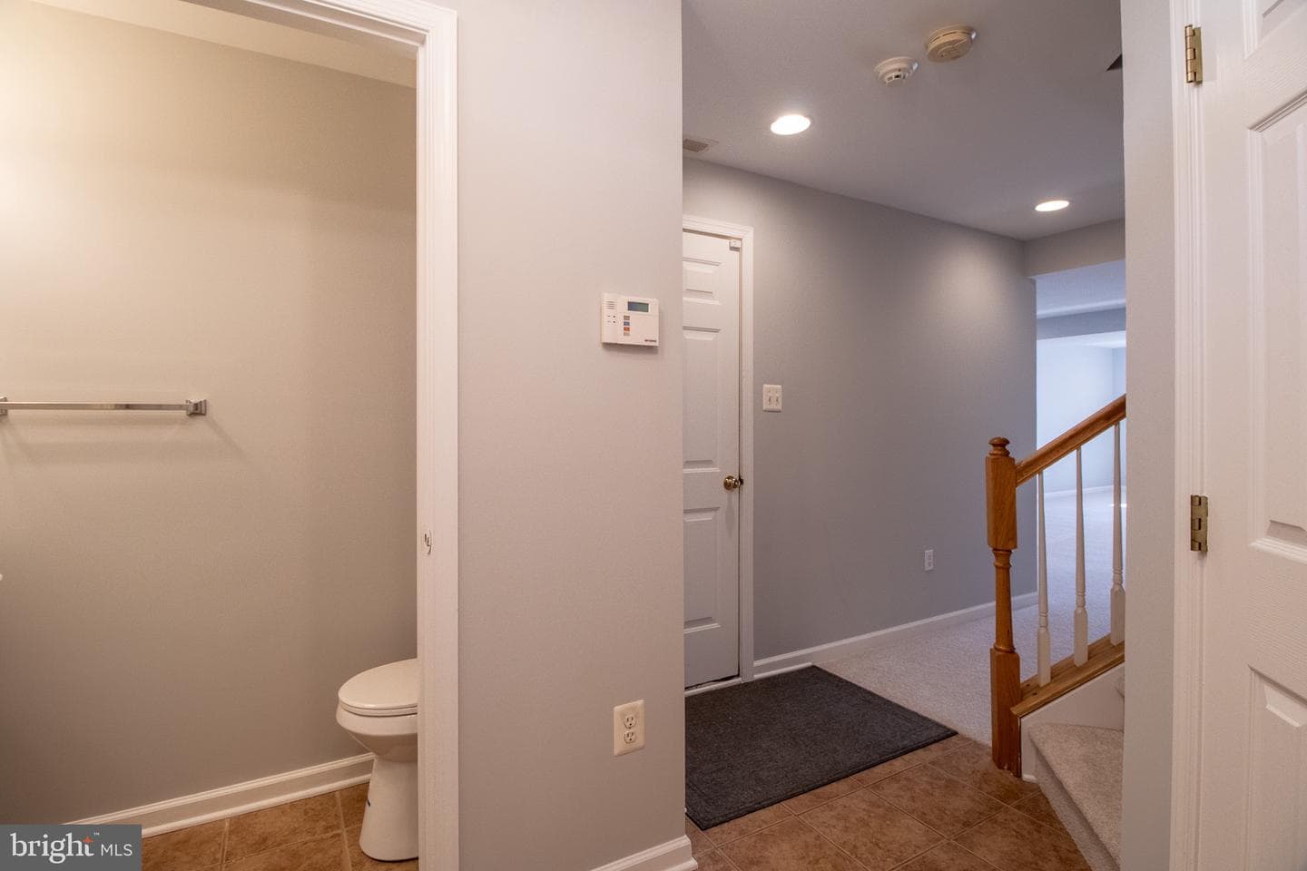 98 Lullwater Way photo 5