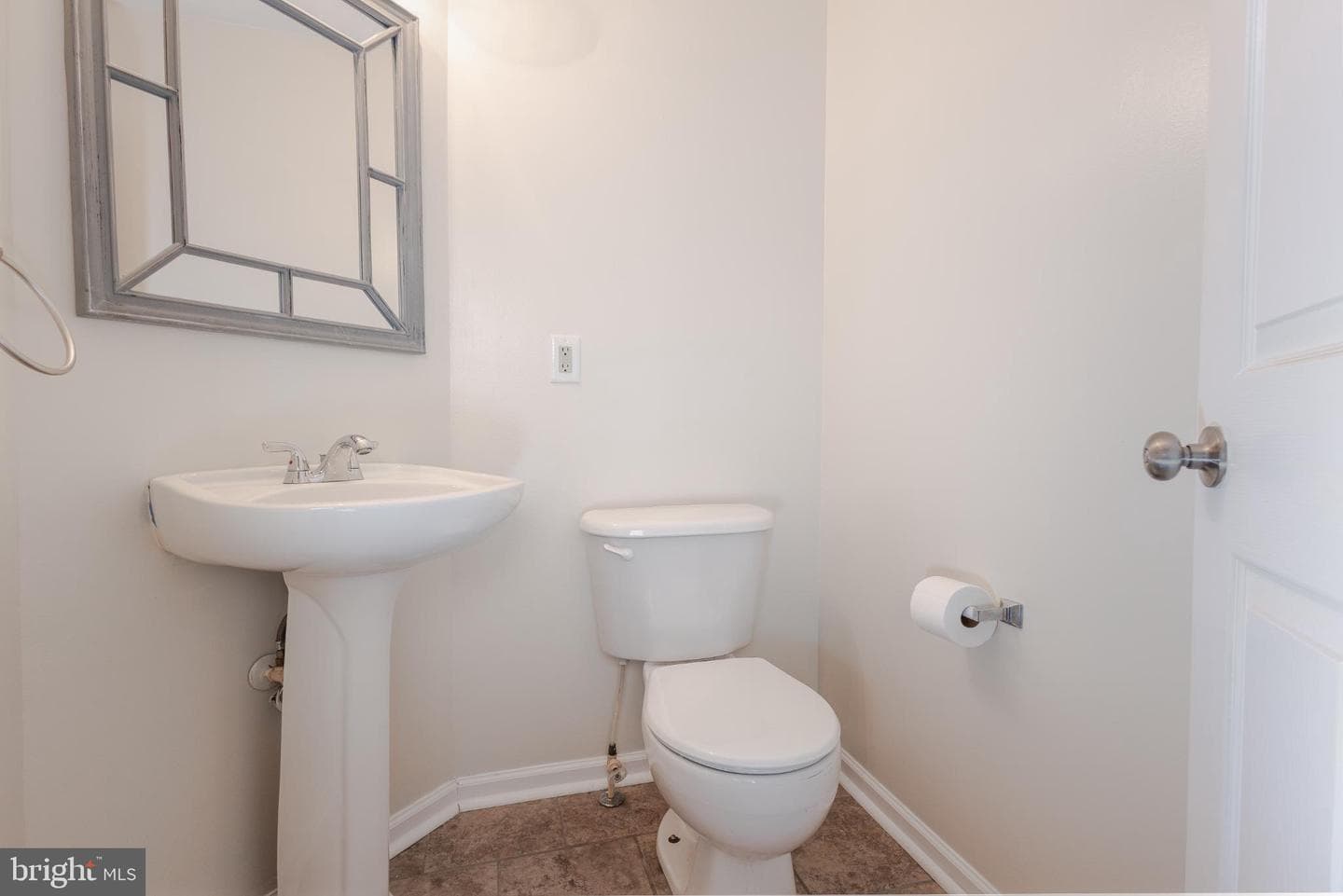 55 Thornberry Drive photo 8