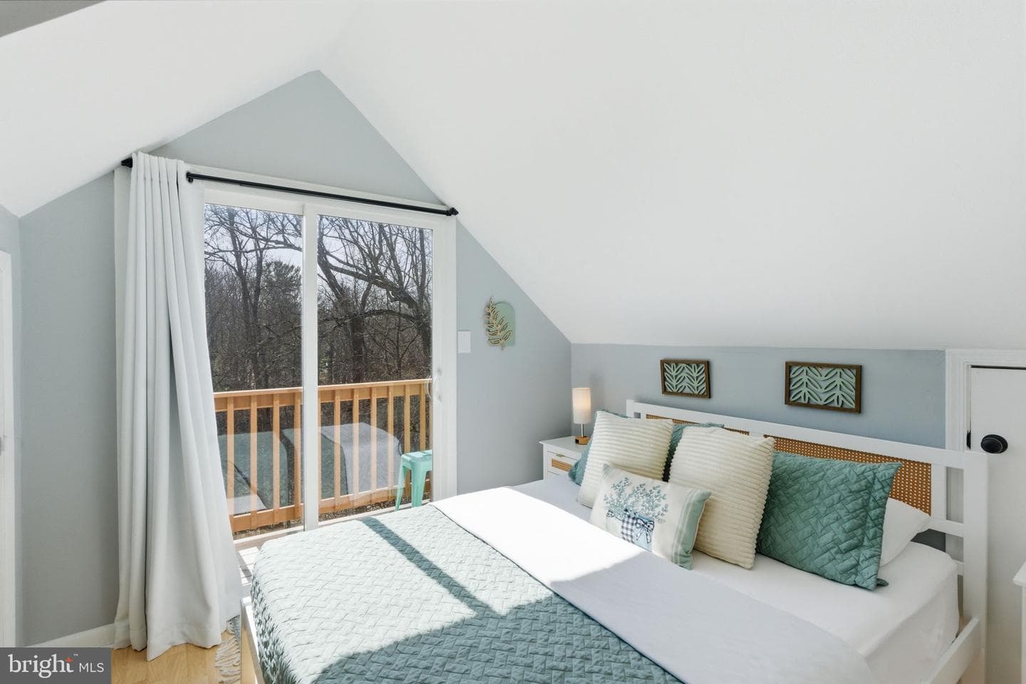 77 Tall Pine Lane photo 34