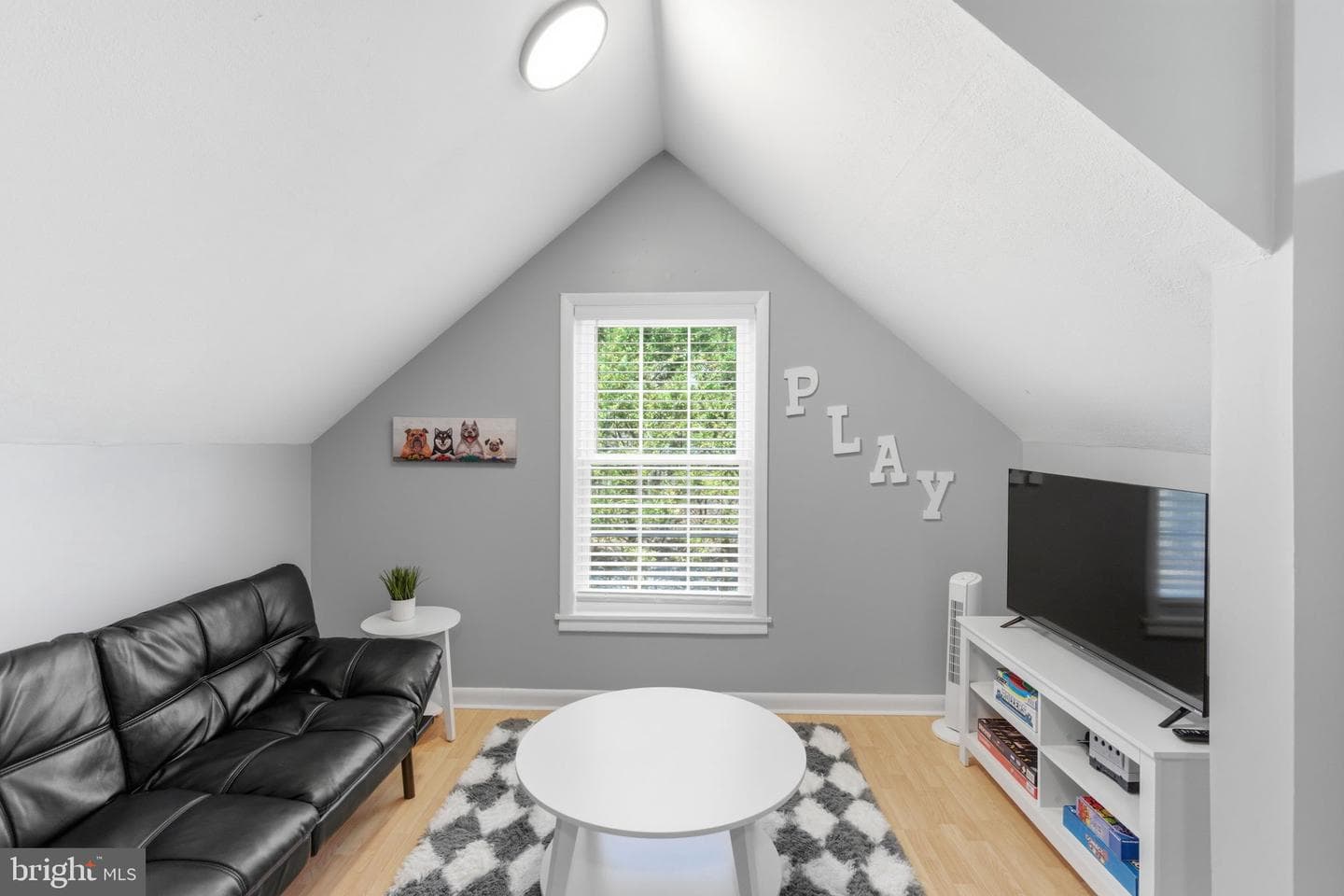 77 Tall Pine Lane photo 37