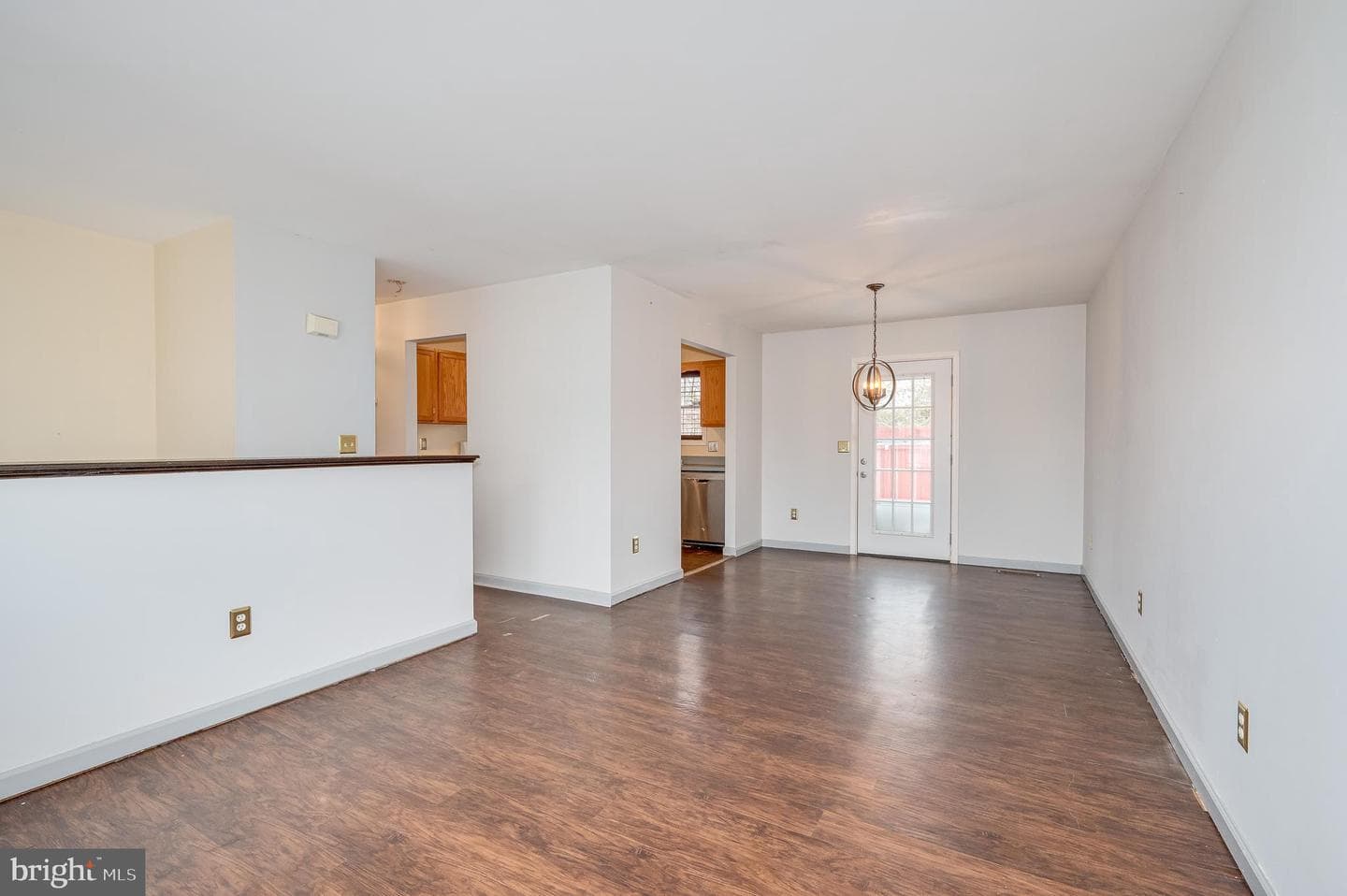 18 Veterans Way photo 24