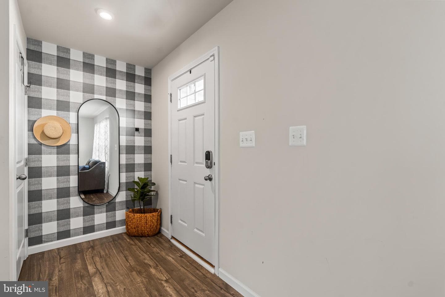 121 Switchgrass Court photo 2