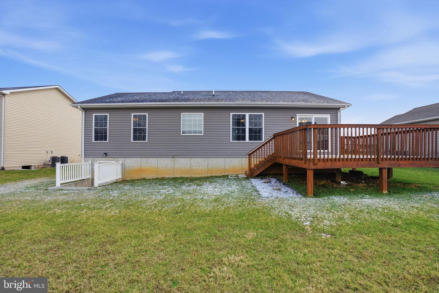 82 Latrobe Drive photo 16
