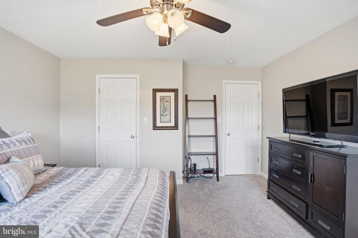 82 Latrobe Drive photo 43