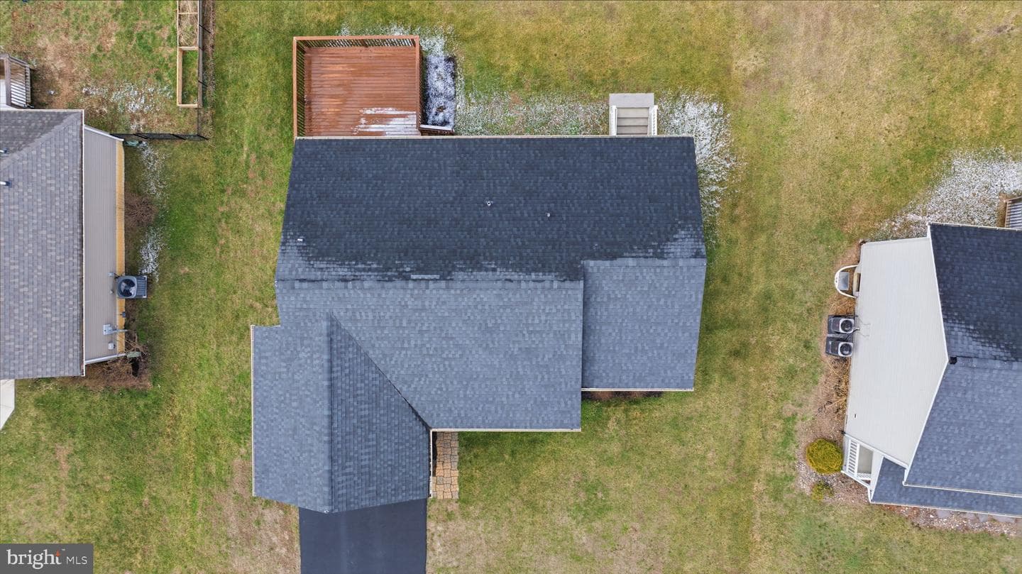 82 Latrobe Drive photo 5