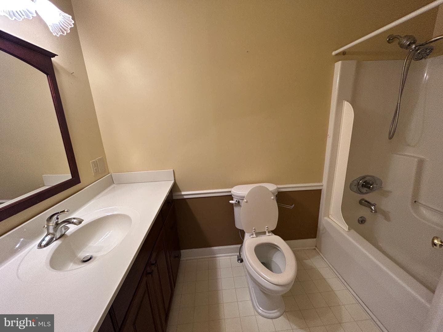 8509 Winchester Avenue photo 13