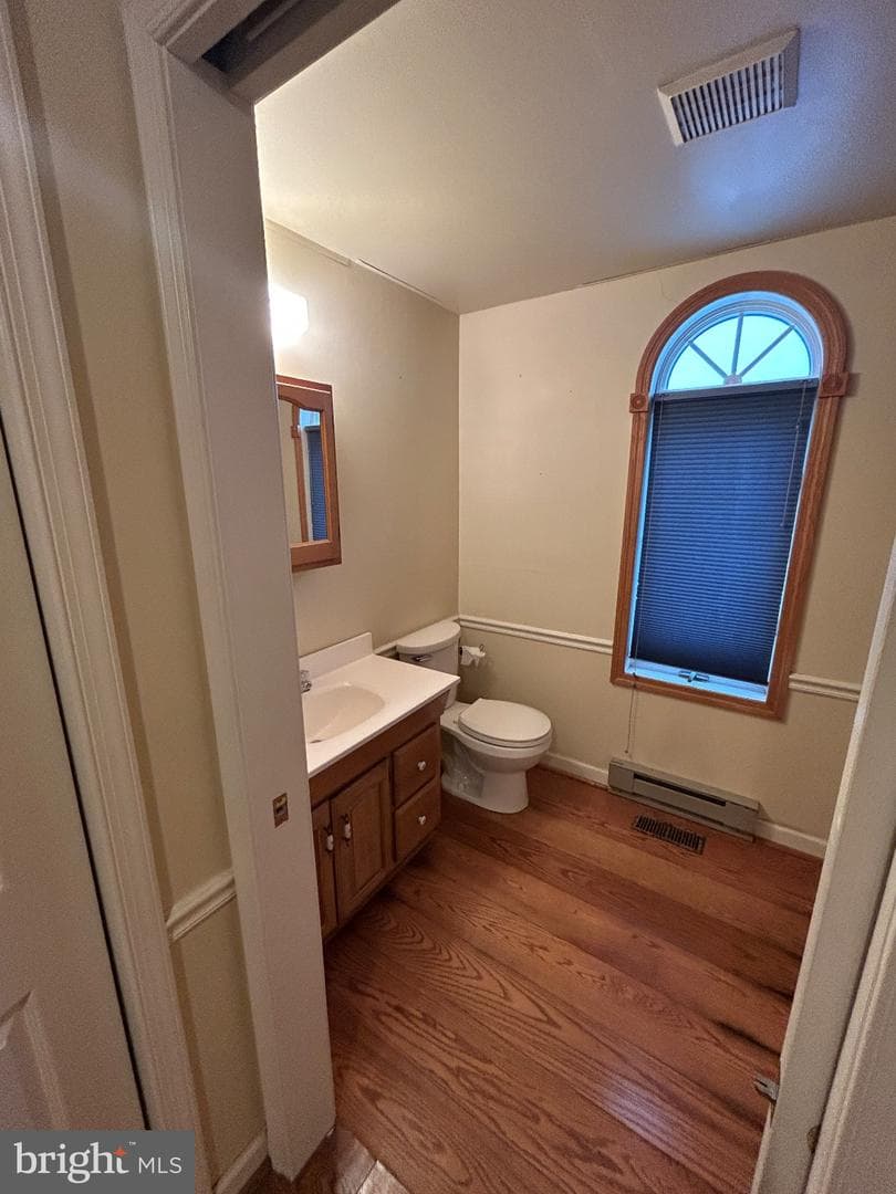 8509 Winchester Avenue photo 17