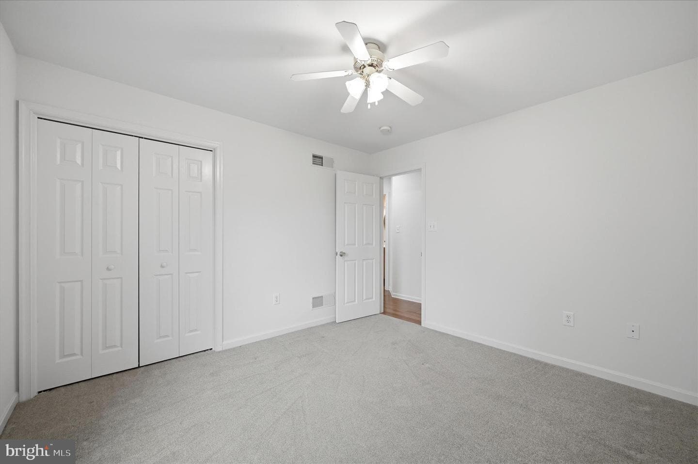 238 Comstock Drive photo 26