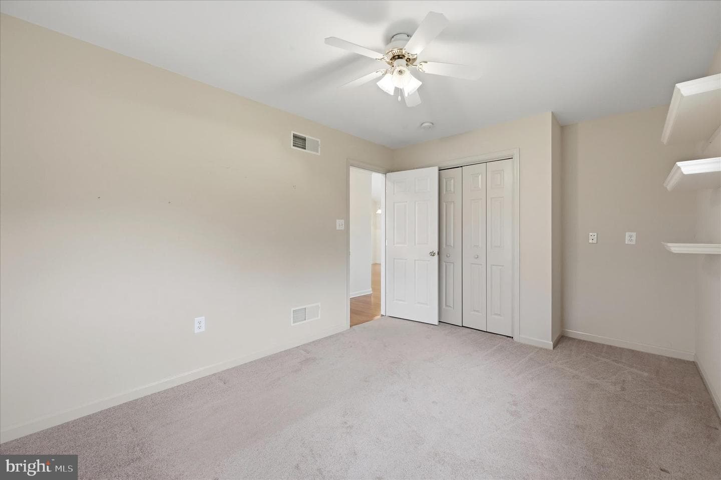 238 Comstock Drive photo 29
