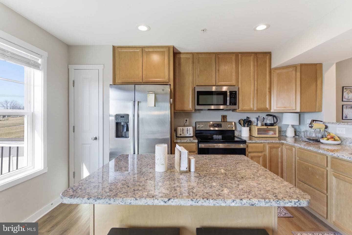 125 Carnes Way photo 9