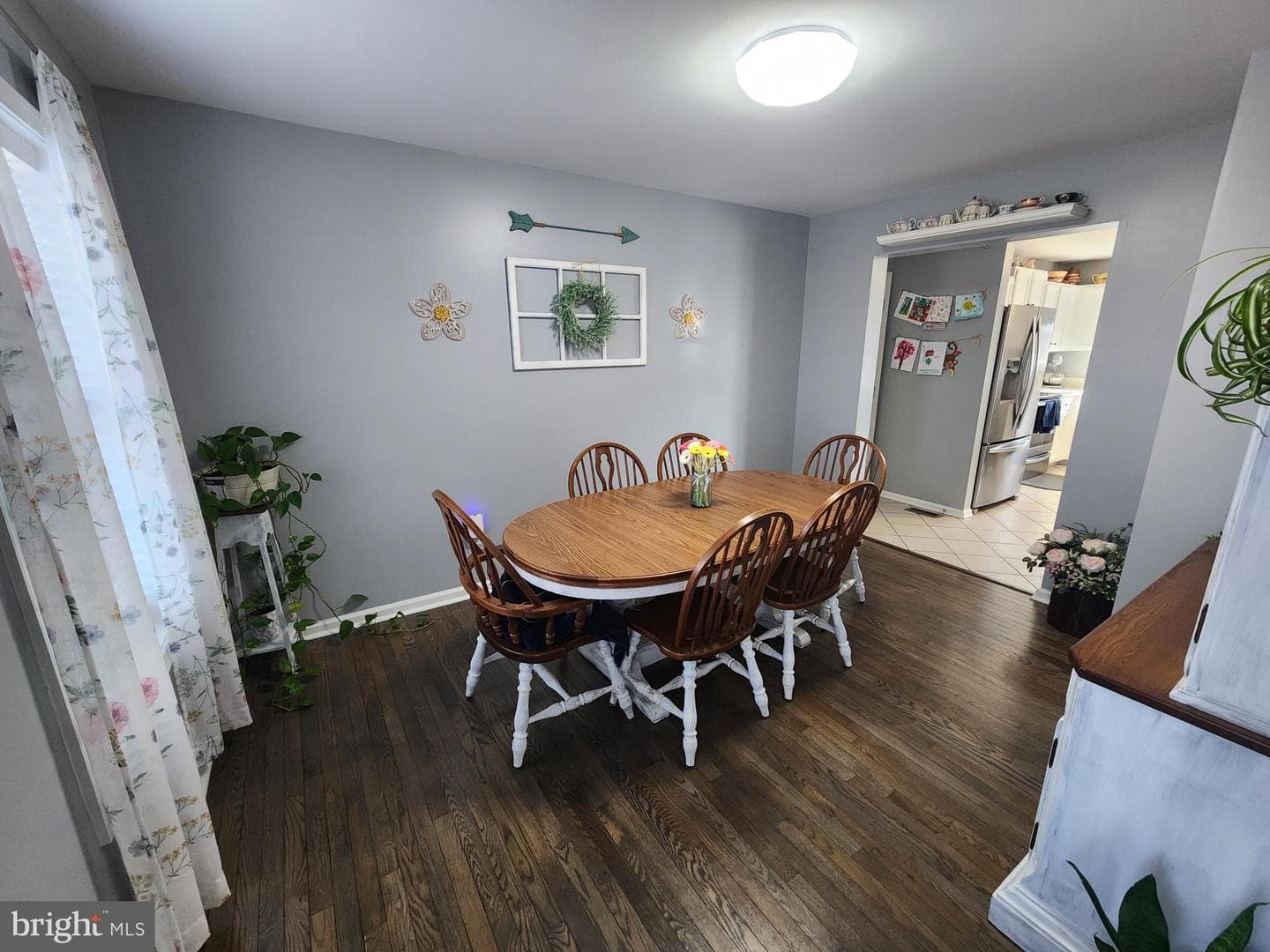 185 Embassy Court photo 5