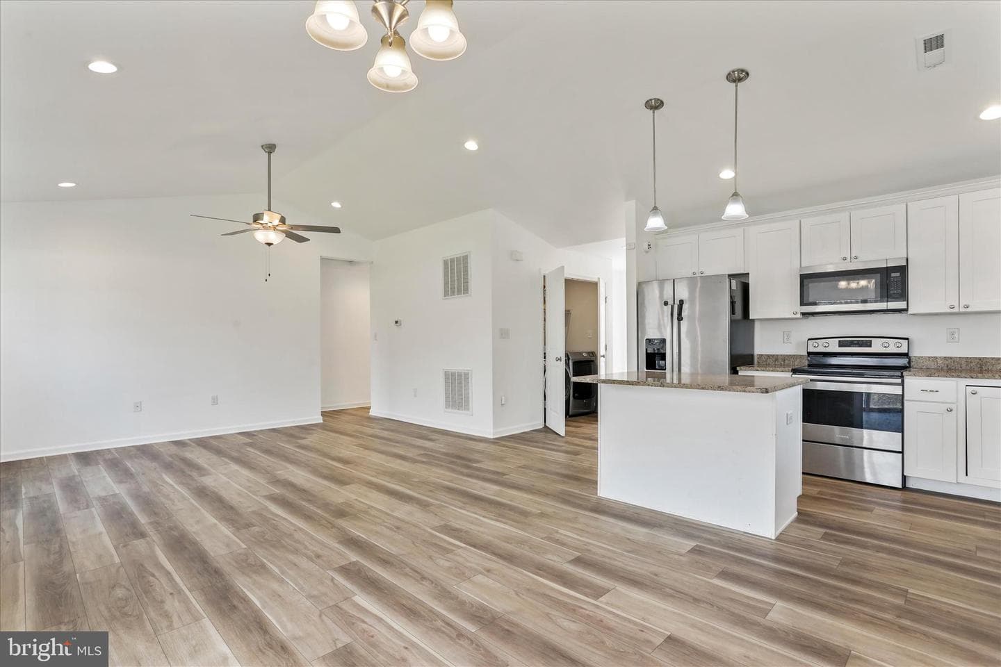 105 Whippet Court photo 8