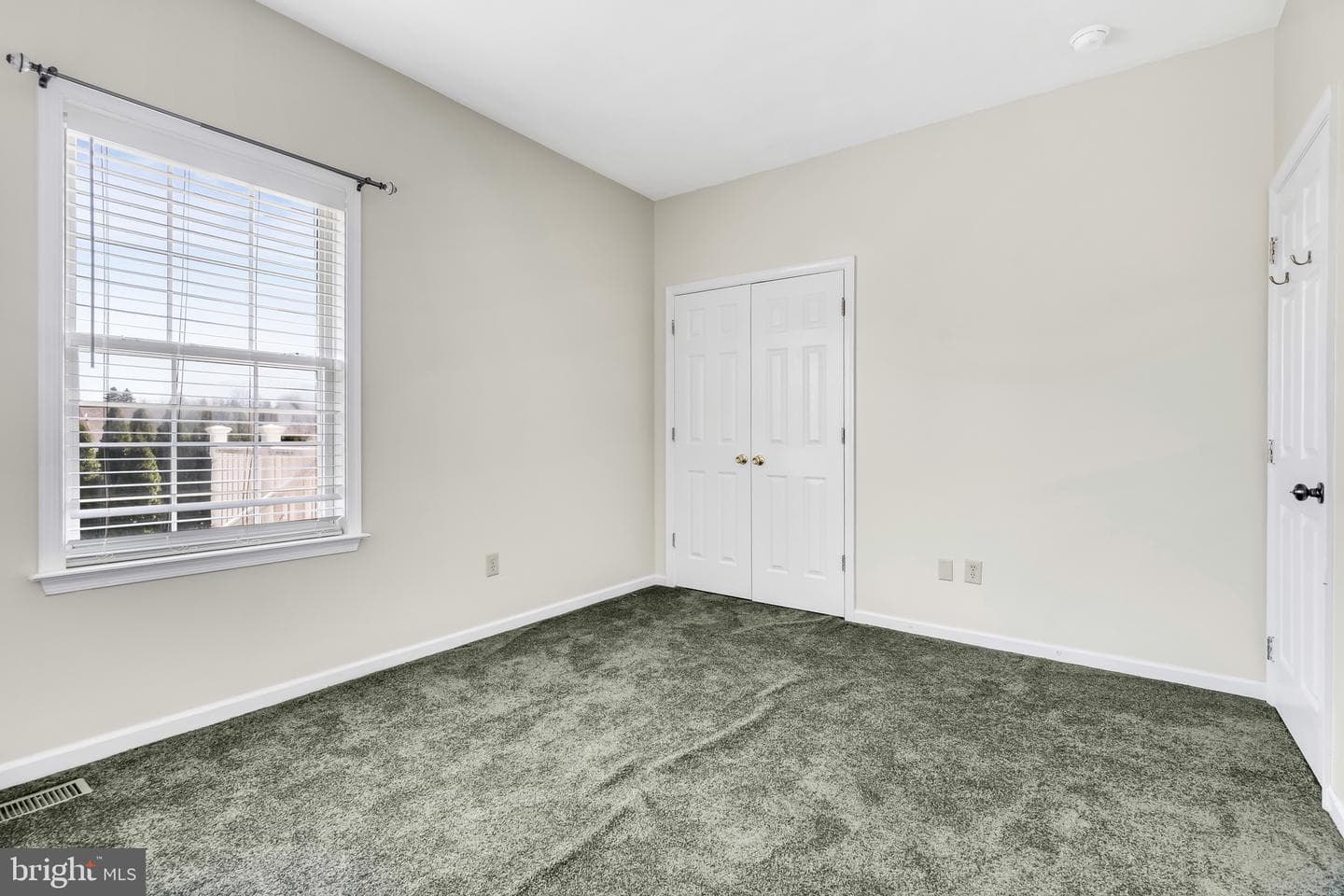 293 Pastoral Court photo 22