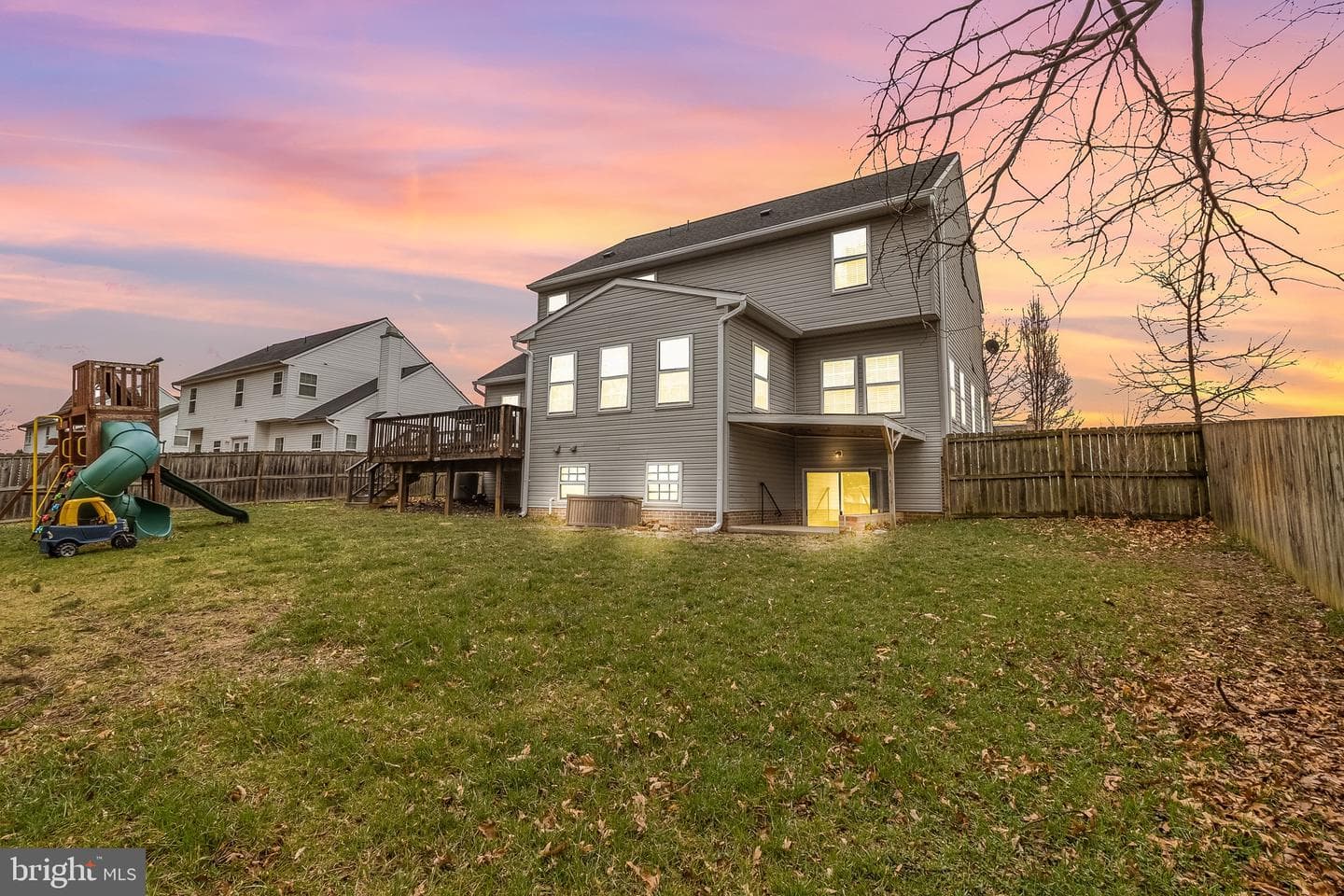 811 Talisman Drive photo 2