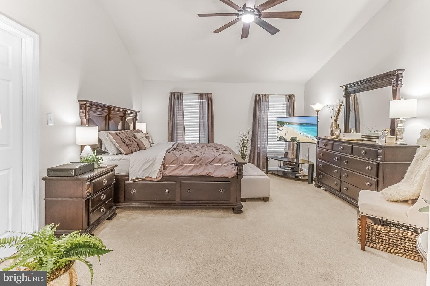 811 Talisman Drive photo 22
