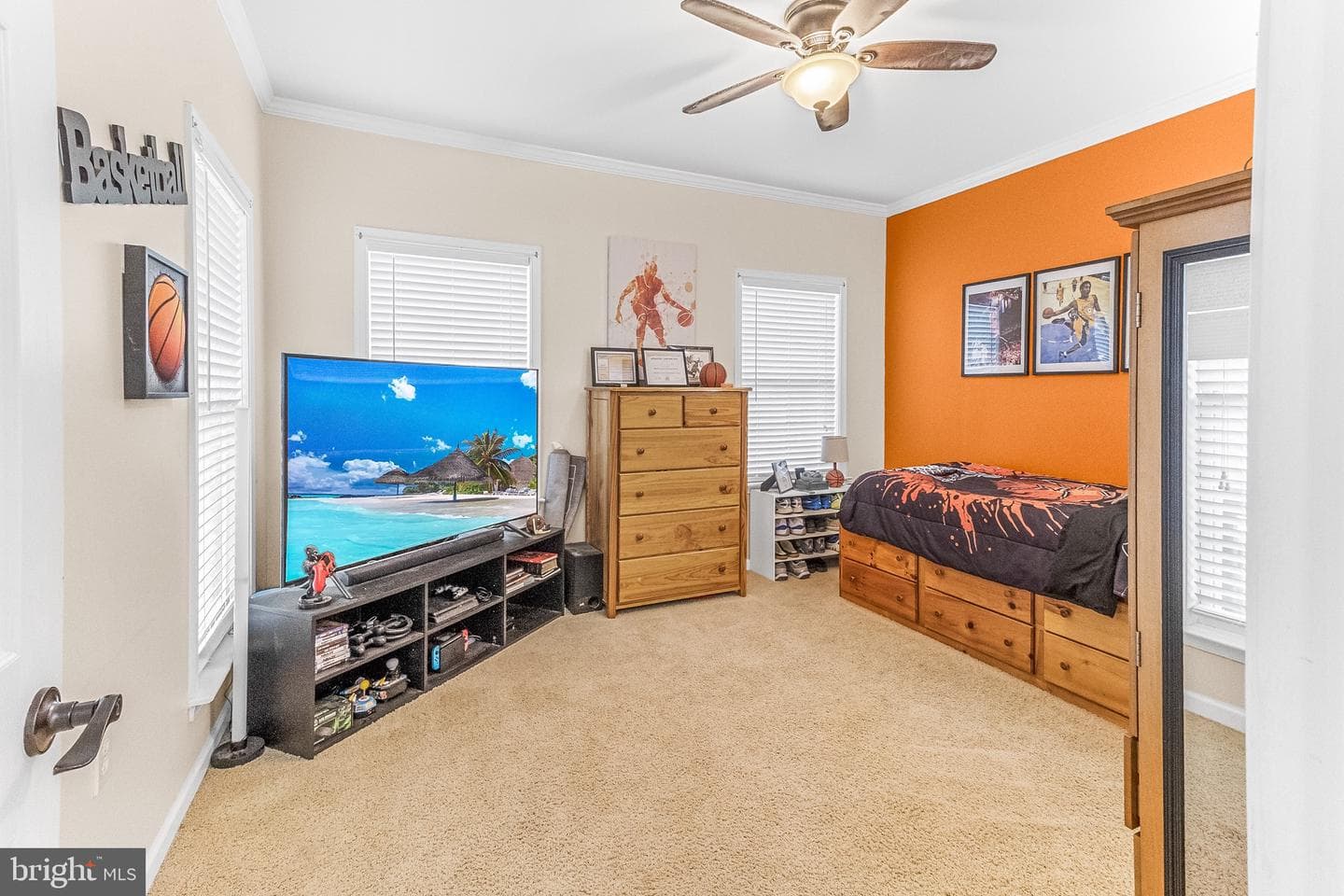 811 Talisman Drive photo 27