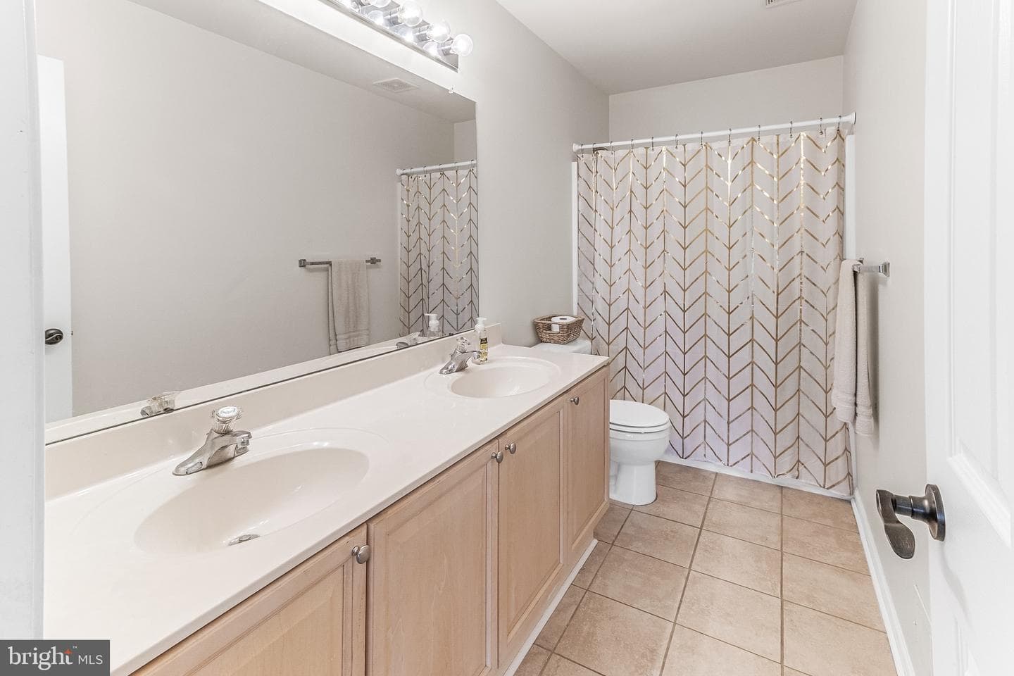 811 Talisman Drive photo 30