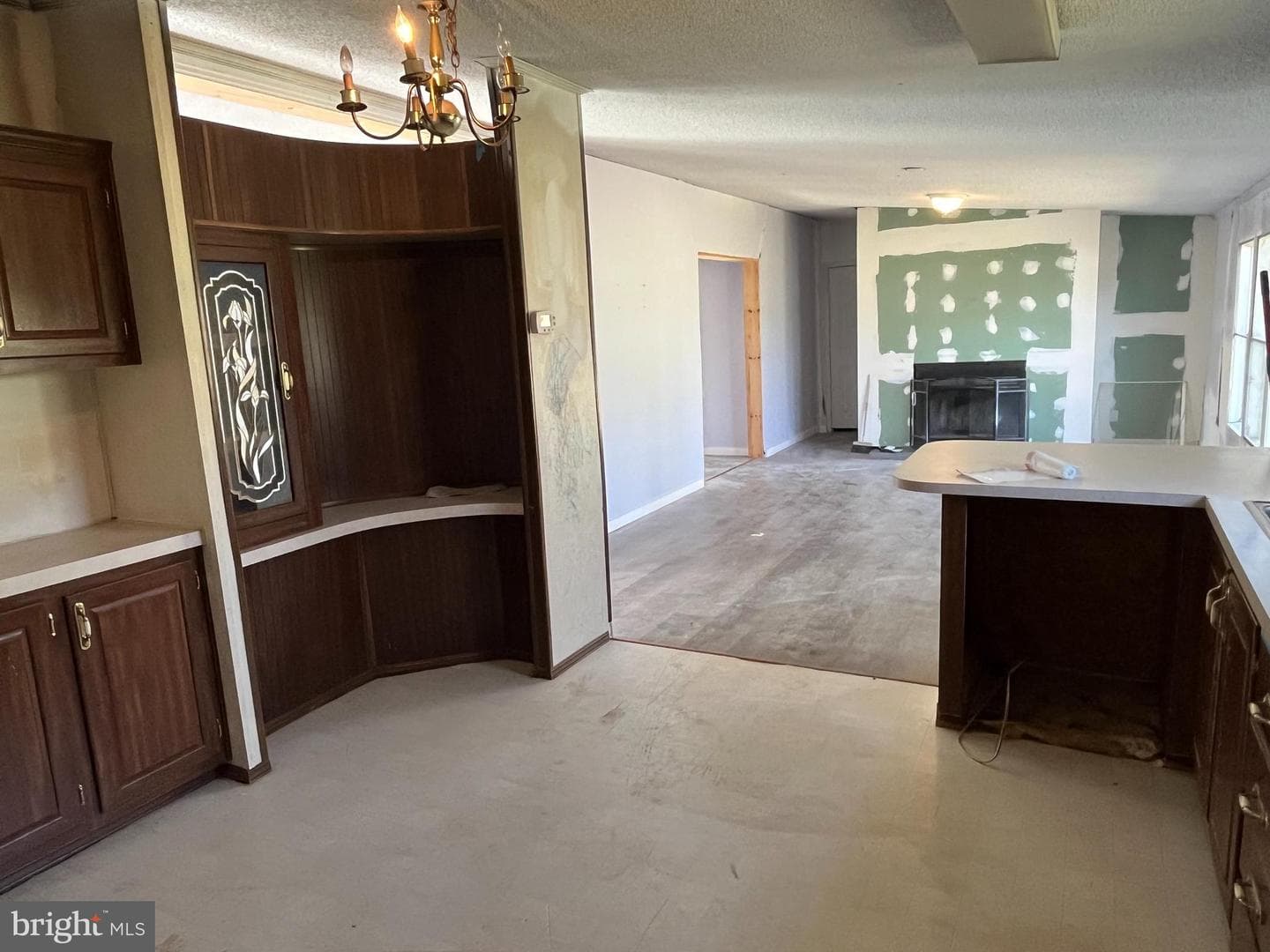 68 Gail Drive photo 6
