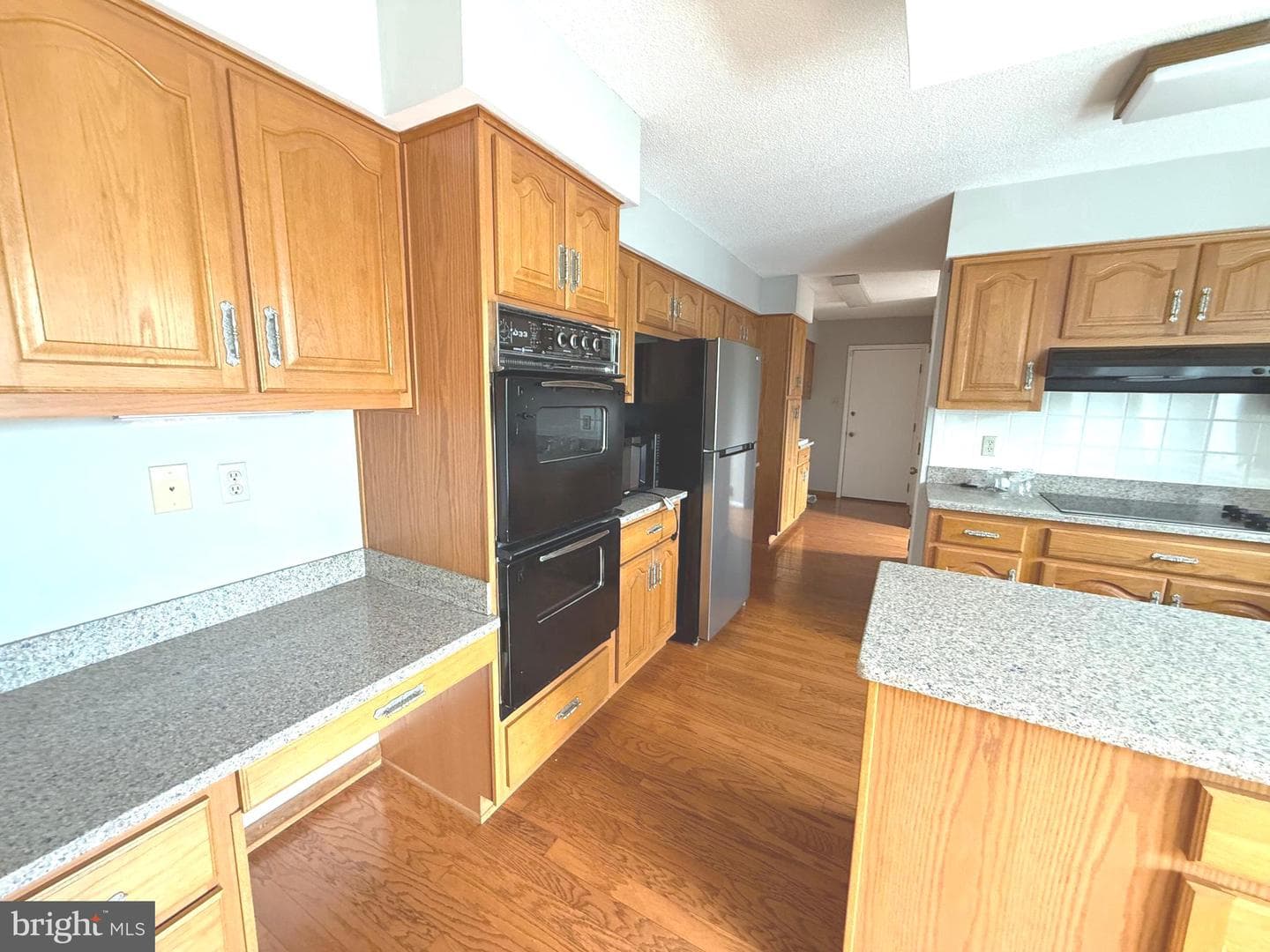 40 Marston Drive photo 8
