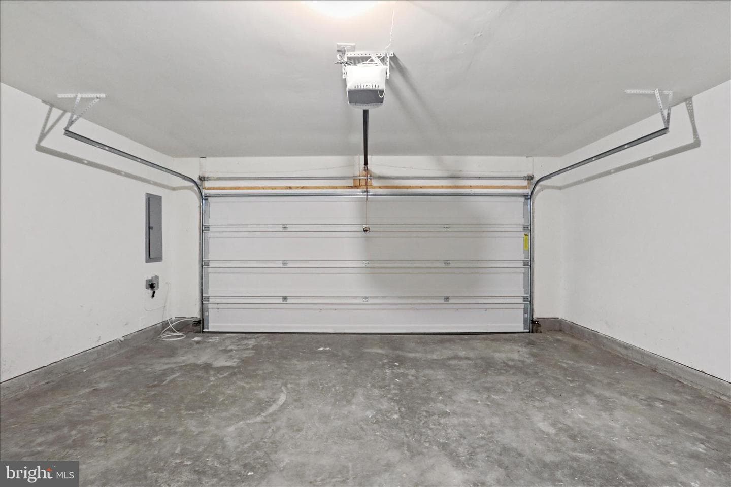 300 Headwaters Drive photo 24