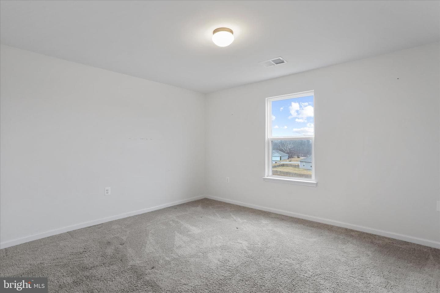 300 Headwaters Drive photo 34