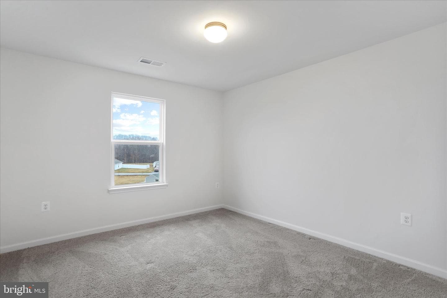 300 Headwaters Drive photo 37