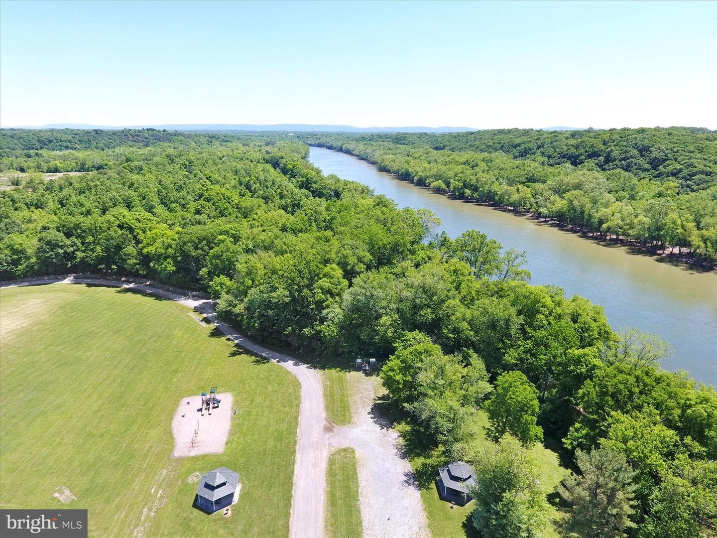 300 Headwaters Drive photo 64