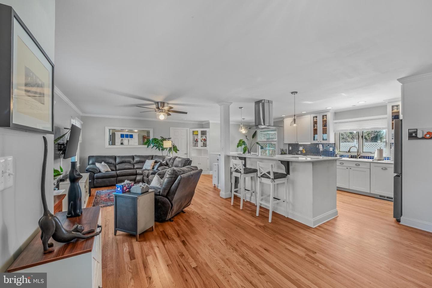 222 Hawick Road photo 8