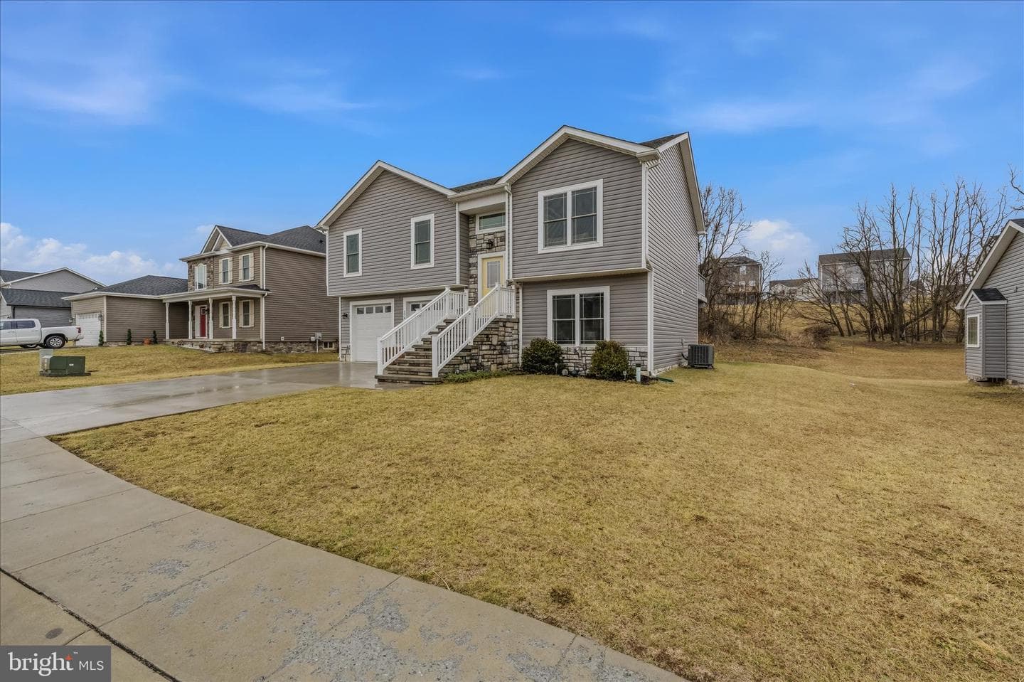 174 Brant Lane photo 36